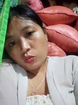 Snapshot of Angela-babyxx chatting on October 18, 2025, 12:17 pm Angela-babyxx online show from October 18, 2025, 12:17 pm