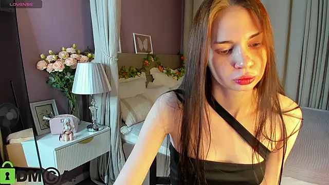 Jennie Hunter online show from November 11, 2025, 9:31 am