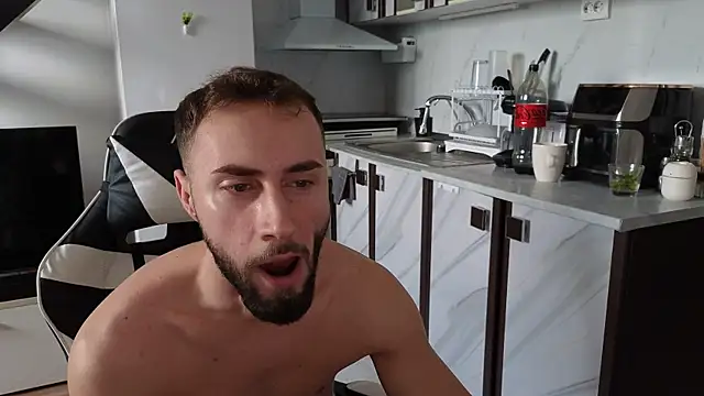 RyanStorm  online show from November 3, 2025, 10:49 am