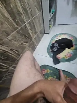 WelloffUpthrow online show from November 27, 2025, 1:40 am