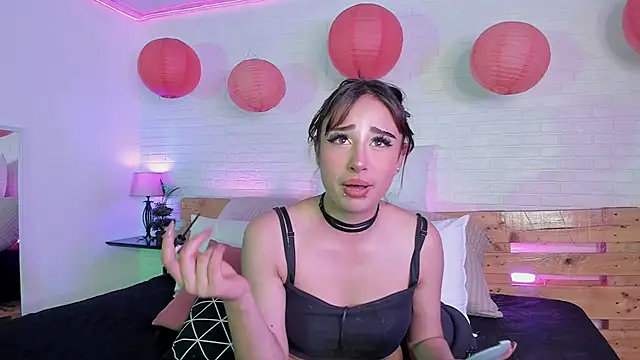 Anie sp online show from October 8, 2025, 7:44 pm