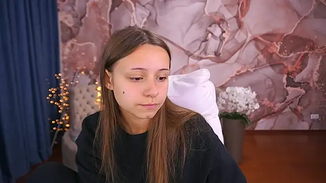 AnnaPearl online show from September 10, 2025, 5:51 am