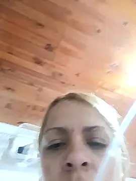 Alanna Grays online show from November 30, 2025, 4:00 pm