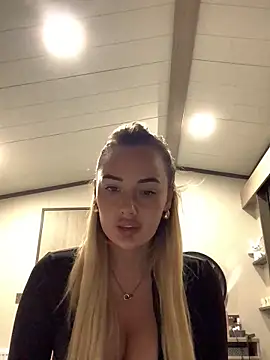 Snapshot of louisa1238x chatting on October 2, 2025, 7:54 pm louisa1238x online show from October 2, 2025, 7:54 pm