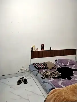 Sexy vernilla online show from February 11, 2026, 6:35 pm