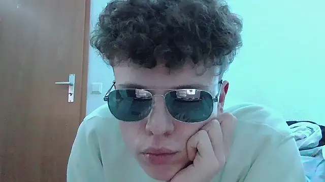 halifun017 online show from March 23, 2026, 6:34 pm