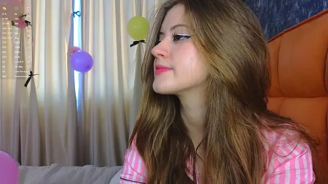 Snapshot of Orivienne chatting on September 14, 2025, 7:18 am Orivienne online show from September 14, 2025, 7:18 am