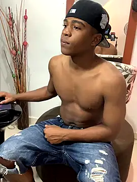 DEMOND 333 online show from September 18, 2025, 2:52 pm