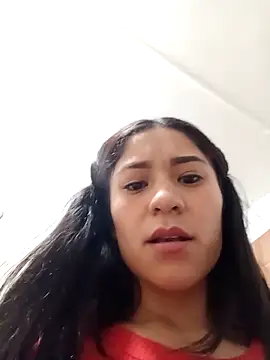 Liahdiaz  online show from February 7, 2026, 2:32 pm