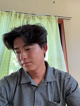 Snapshot of shoma2003 chatting on June 3, 2026, 8:06 am shoma2003 online show from June 3, 2026, 8:06 am