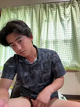 Snapshot of shoma2003 chatting on June 19, 2026, 7:23 am shoma2003 online show from June 19, 2026, 7:23 am
