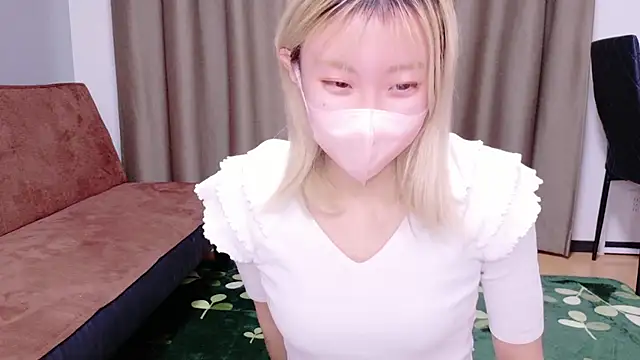 Nana  ch online show from January 6, 2026, 5:44 am