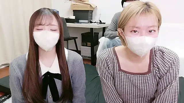 Nana  ch online show from February 4, 2026, 11:49 am