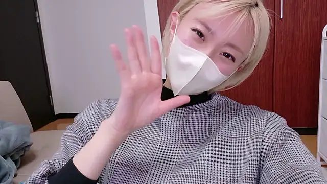 Snapshot of Nana__ch chatting on April 1, 2026, 6:16 pm Nana ch online show from April 1, 2026, 6:16 pm