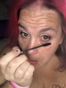 Courdles online show from November 16, 2025, 9:31 pm