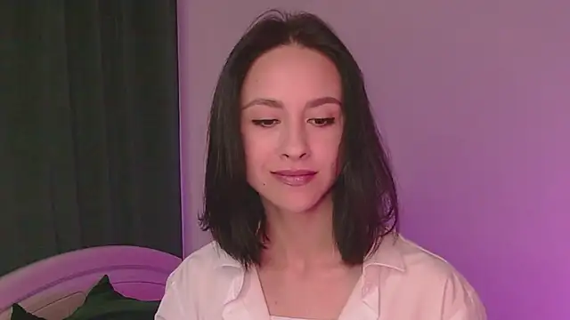 MiaSweetasHoney online show from September 18, 2025, 9:00 am