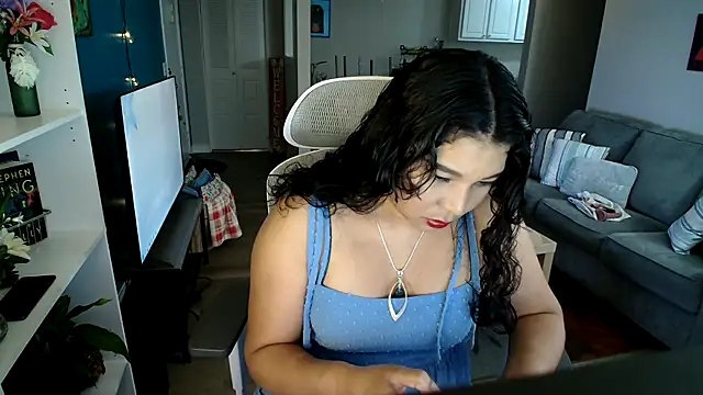 Snapshot of SHEILYN_ chatting on April 23, 2026, 5:08 am SHEILYN online show from April 23, 2026, 5:08 am