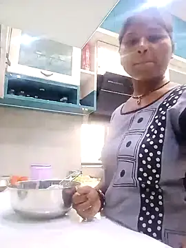 Sneha16 online show from September 11, 2025, 3:06 am