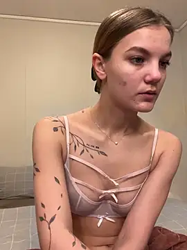 Mila sweet 23 online show from January 6, 2026, 7:06 pm