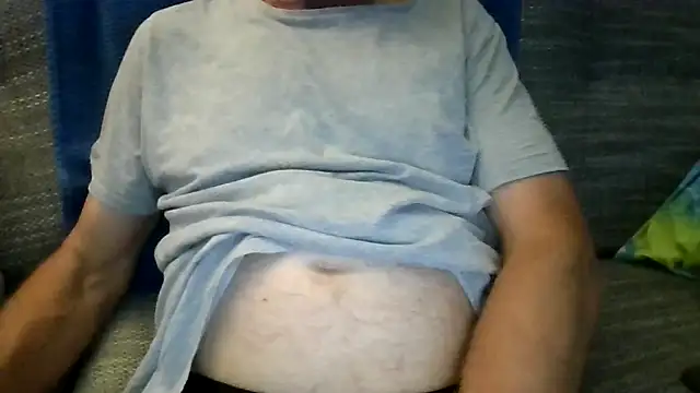 velikifant7 online show from April 17, 2026, 6:22 pm