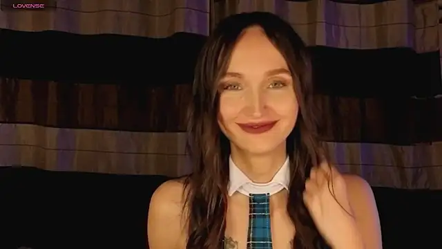 Snapshot of xSweetMissx chatting on September 21, 2025, 12:12 am xSweetMissx online show from September 21, 2025, 12:12 am