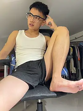 XTTX49 online show from July 18, 2026, 3:05 pm