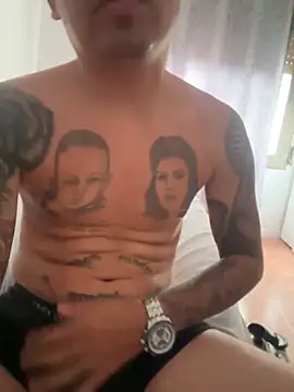 davidxxx099 online show from October 9, 2025, 11:52 am