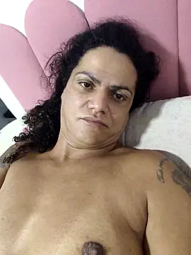 Snapshot of fabiolabarros chatting on January 9, 2026, 2:14 am fabiolabarros online show from January 9, 2026, 2:14 am