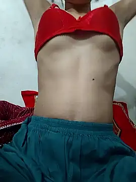 Snapshot of maya-Couple19 chatting on February 1, 2026, 6:06 pm maya-Couple19 online show from February 1, 2026, 6:06 pm