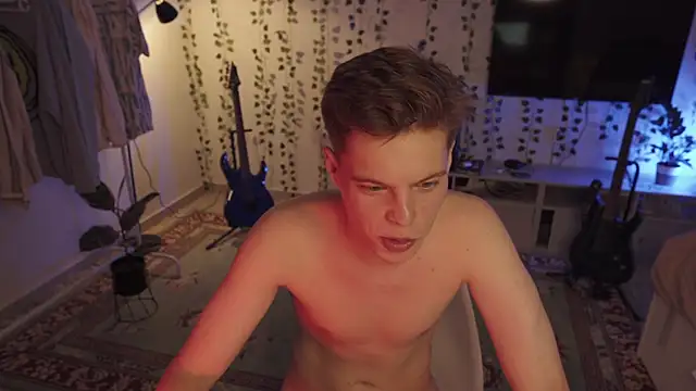 RusBradPitt online show from September 21, 2025, 12:29 pm