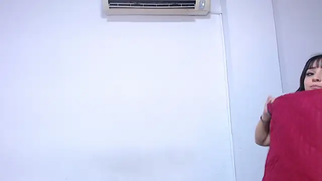 onixandghosty1 online show from April 2, 2026, 7:00 pm