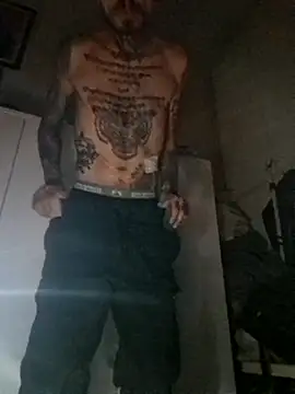 Robe420 online show from April 11, 2026, 10:47 pm