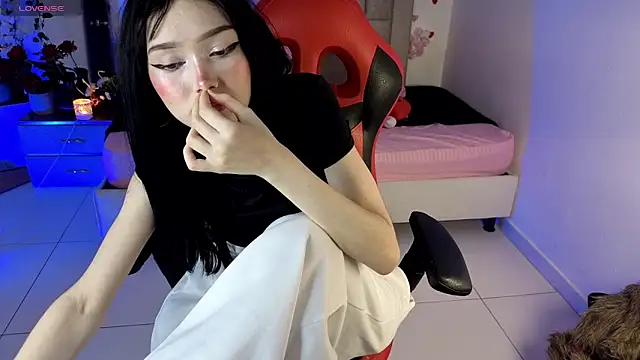 Isla rosee18 online show from April 14, 2026, 12:38 am