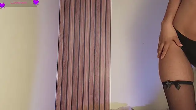 Hairyparadise online show from October 9, 2025, 12:03 pm