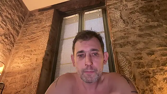 tamtamat46 online show from October 24, 2025, 5:09 pm