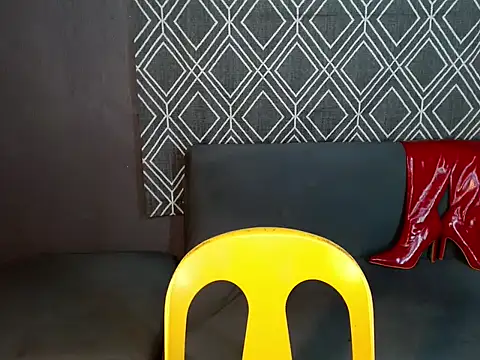 hugesignificant 69 online show from September 29, 2025, 11:37 am