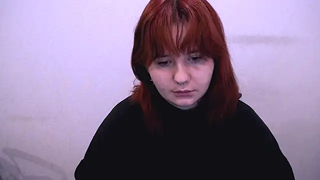 Snapshot of Mina_sky_ chatting on October 22, 2025, 6:57 am Mina sky  online show from October 22, 2025, 6:57 am