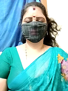 sushma26 online show from April 19, 2026, 6:32 pm