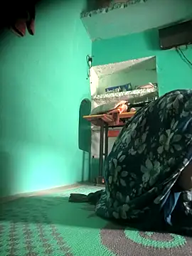 CUTGIRL76 online show from February 18, 2026, 9:16 am