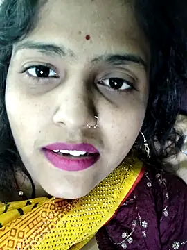 AnanyaKapoor89 online show from November 28, 2025, 6:49 am