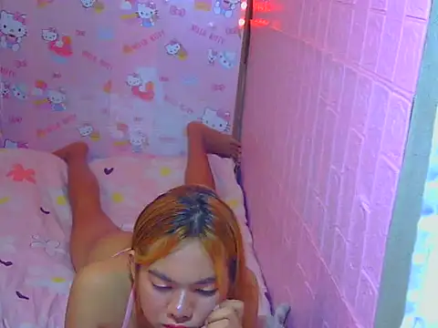 ursexy trans online show from September 21, 2025, 3:52 am