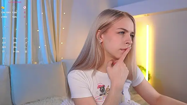 ShinyBarbie online show from February 6, 2026, 6:18 am