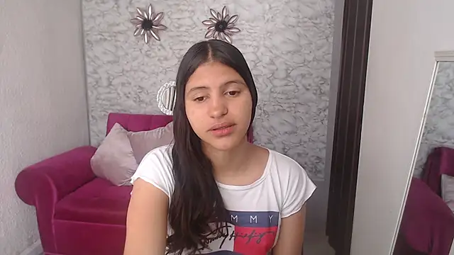 Evagirl69 online show from September 24, 2025, 6:22 pm