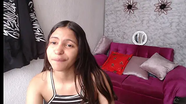 Snapshot of Evagirl69 chatting on January 6, 2026, 6:22 pm Evagirl69 online show from January 6, 2026, 6:22 pm