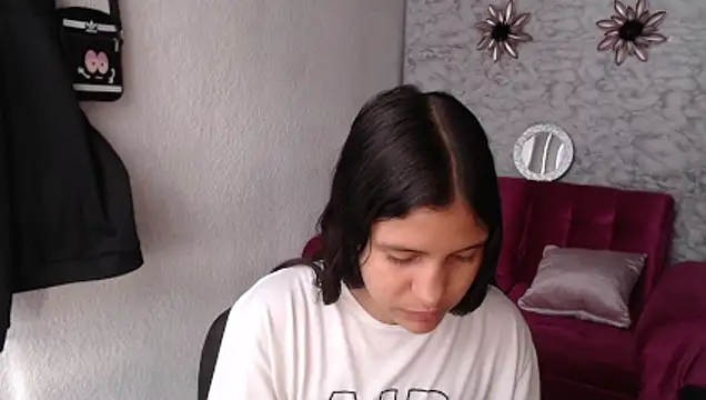 Snapshot of Evagirl69 chatting on January 9, 2026, 12:30 pm Evagirl69 online show from January 9, 2026, 12:30 pm