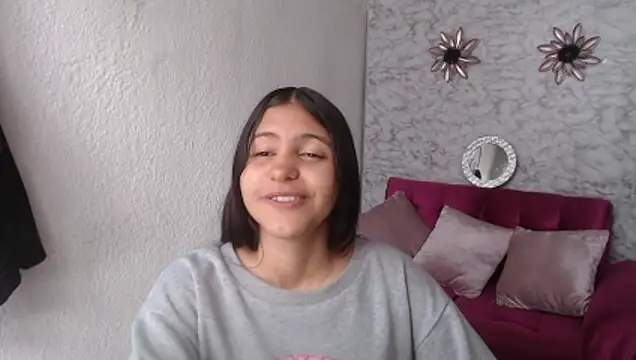 Snapshot of Evagirl69 chatting on January 15, 2026, 6:33 pm Evagirl69 online show from January 15, 2026, 6:33 pm