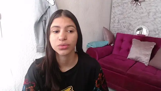 Snapshot of Evagirl69 chatting on February 2, 2026, 12:15 pm Evagirl69 online show from February 2, 2026, 12:15 pm