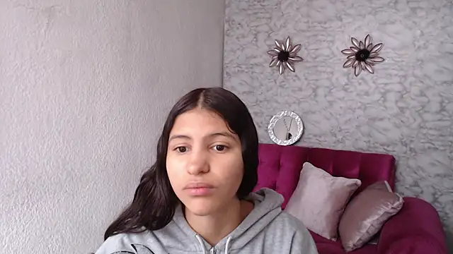 Snapshot of Evagirl69 chatting on February 19, 2026, 12:12 pm Evagirl69 online show from February 19, 2026, 12:12 pm