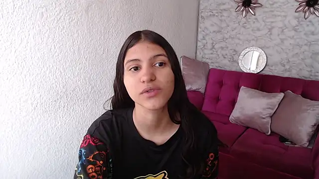 Snapshot of Evagirl69 chatting on March 4, 2026, 12:22 pm Evagirl69 online show from March 4, 2026, 12:22 pm