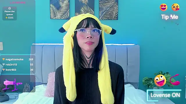 Snapshot of Rizeth chatting on September 20, 2025, 1:23 pm Rizeth online show from September 20, 2025, 1:23 pm